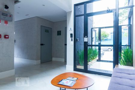 Apartamento para alugar com 38m², 1 quarto e sem vagaEntrada