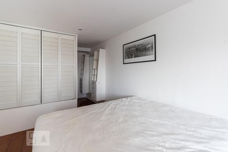 Apartamento para alugar com 70m², 1 quarto e 1 vagaSuite