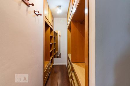 Apartamento para alugar com 70m², 1 quarto e 1 vagaCloset Suite 