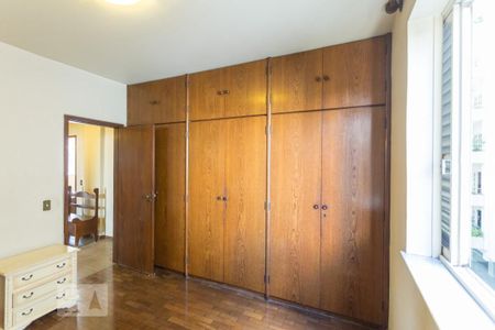 Apartamento à venda com 250m², 4 quartos e 4 vagasQuarto 3