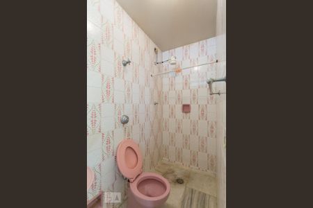 Apartamento à venda com 250m², 4 quartos e 4 vagasBanheiro de Serviço