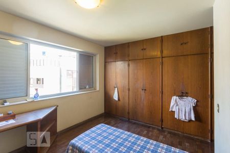 Apartamento à venda com 250m², 4 quartos e 4 vagasQuarto 2