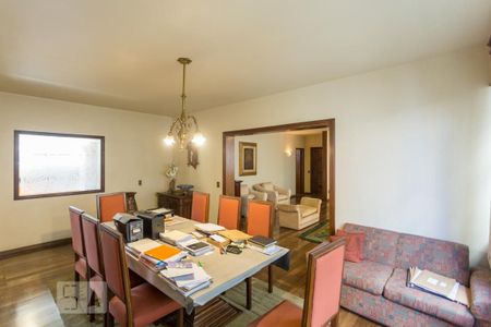 Apartamento à venda com 250m², 4 quartos e 4 vagasSala Jantar