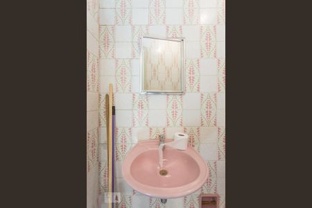 Apartamento à venda com 250m², 4 quartos e 4 vagasBanheiro de Serviço