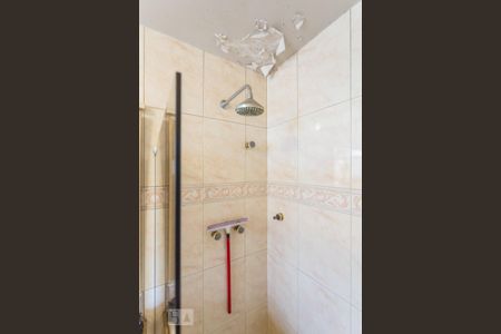 Apartamento à venda com 250m², 4 quartos e 4 vagasBanheiro Quarto 1