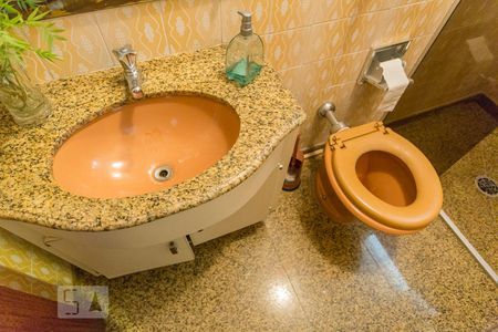 Apartamento à venda com 250m², 4 quartos e 4 vagasBanheiro Quarto / Escritório