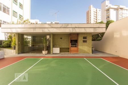 Apartamento à venda com 250m², 4 quartos e 4 vagasChurrasqueira