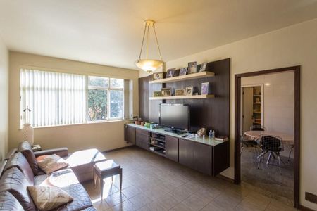 Apartamento à venda com 250m², 4 quartos e 4 vagasSala TV