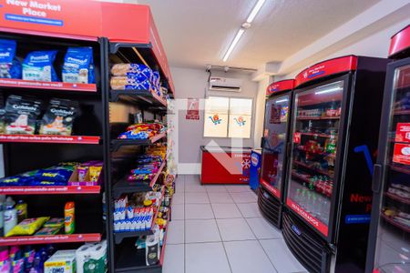 Apartamento à venda com 43m², 2 quartos e sem vagaMini Mercado