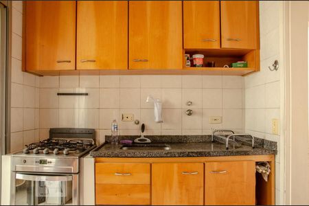Cozinha de apartamento à venda com 2 quartos, 63m² em Jardim Mariliza, São Paulo