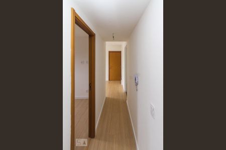 Corredor de apartamento para alugar com 2 quartos, 94m² em Jardim Colonial, São Paulo
