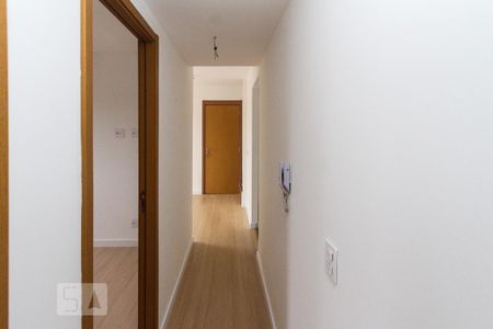 Corredor de apartamento para alugar com 2 quartos, 94m² em Jardim Colonial, São Paulo
