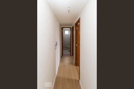 Corredor de apartamento para alugar com 2 quartos, 94m² em Jardim Colonial, São Paulo