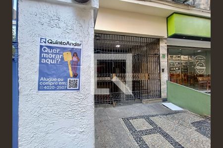 Studio para alugar com 28m², 1 quarto e sem vaga Studio para alugar com 28m², 1 quarto e sem vagaPlaca