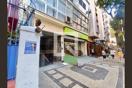 Studio para alugar com 28m², 1 quarto e sem vaga Studio para alugar com 28m², 1 quarto e sem vagaPlaca