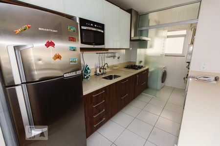 Apartamento à venda com 62m², 2 quartos e 2 vagasCozinha