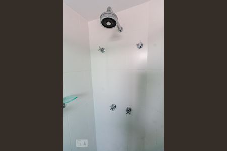 Apartamento à venda com 62m², 2 quartos e 2 vagasBanheiro da Suíte 1 Chuveiro