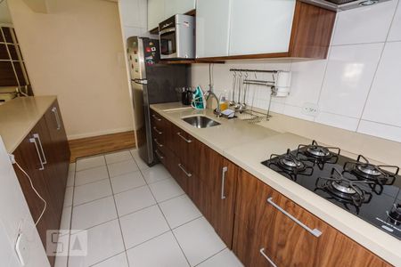 Apartamento à venda com 62m², 2 quartos e 2 vagasCozinha