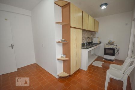 Apartamento à venda com 100m², 2 quartos e sem vagaCozinha 