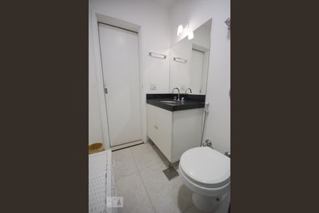 Apartamento à venda com 100m², 2 quartos e sem vagaBanheiro Social