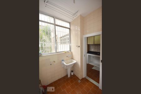 Apartamento à venda com 100m², 2 quartos e sem vagaÁrea de Serviço