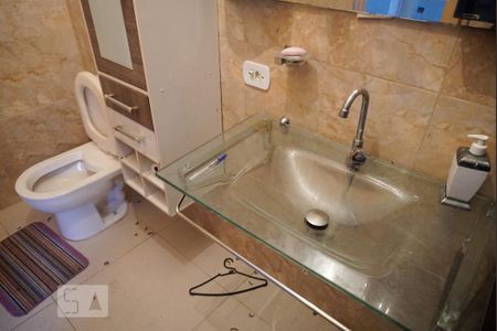 Casa à venda com 426m², 6 quartos e 10 vagasCasa 1 - Banheiro da Suíte 3