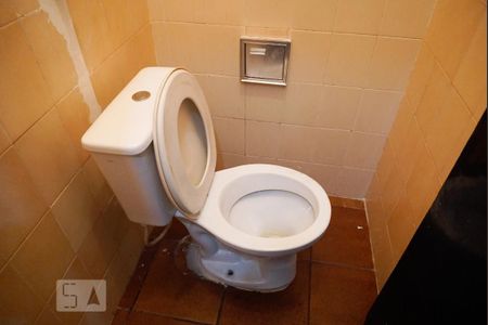 Casa à venda com 426m², 6 quartos e 10 vagasBanheiros da Garagem