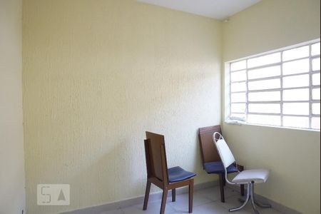 Casa à venda com 426m², 6 quartos e 10 vagasCasa 1 - Quarto