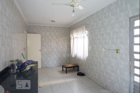 Casa à venda com 426m², 6 quartos e 10 vagasCasa 1 -  Cozinha