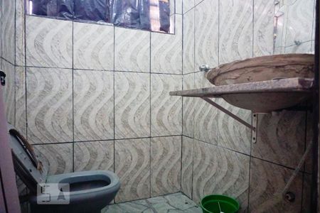 Casa à venda com 426m², 6 quartos e 10 vagasBanheiro de Serviço