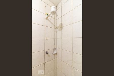 Banheiro de kitnet/studio para alugar com 1 quarto, 29m² em Santa Cecília, São Paulo