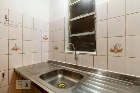 Cozinha de kitnet/studio para alugar com 1 quarto, 29m² em Santa Cecília, São Paulo