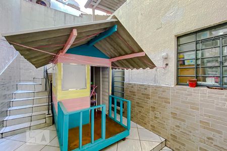 Casa à venda com 115m², 3 quartos e 1 vagaQuintal