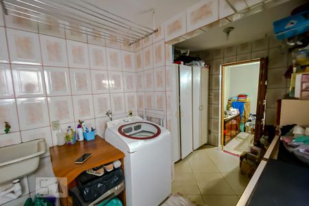 Casa à venda com 115m², 3 quartos e 1 vagaLavanderia