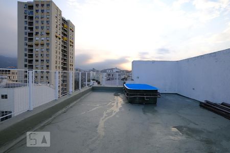 Apartamento à venda com 187m², 3 quartos e 1 vagaTerraço