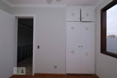 Apartamento à venda com 187m², 3 quartos e 1 vagaQuarto 2