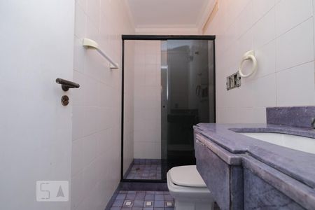Apartamento à venda com 187m², 3 quartos e 1 vagaBanheiro Social 2