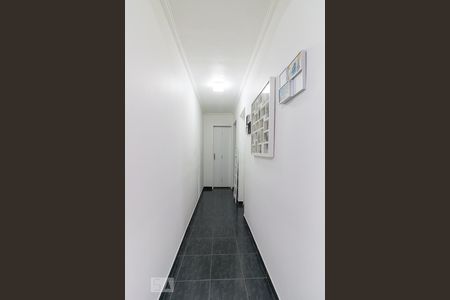Corredor de apartamento à venda com 2 quartos, 59m² em Vila Fátima, Guarulhos