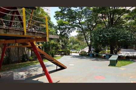 Apartamento para alugar com 73m², 3 quartos e 1 vagaÁrea Comum