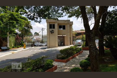 Apartamento para alugar com 73m², 3 quartos e 1 vagaEntrada