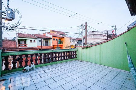 Casa à venda com 185m², 3 quartos e 2 vagas Casa à venda com 185m², 3 quartos e 2 vagasVaranda da Suíte
