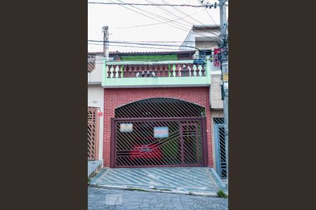 Casa à venda com 185m², 3 quartos e 2 vagas Casa à venda com 185m², 3 quartos e 2 vagasGaragem