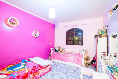 Casa à venda com 185m², 3 quartos e 2 vagas Casa à venda com 185m², 3 quartos e 2 vagasQuarto 2