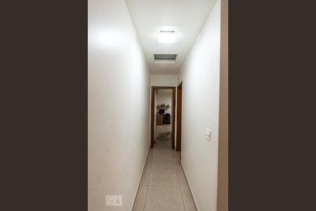 Casa para alugar com 300m², 3 quartos e 3 vagasCorredor