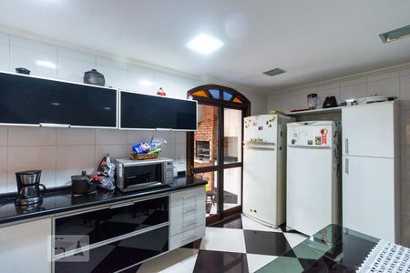 Casa para alugar com 300m², 3 quartos e 3 vagasCozinha