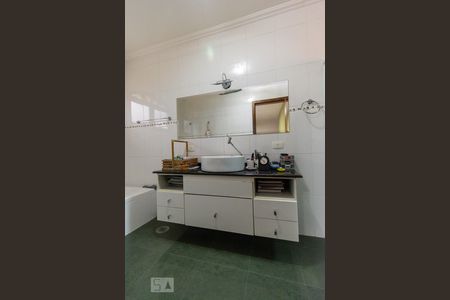 Casa para alugar com 300m², 3 quartos e 3 vagasSuíte 3