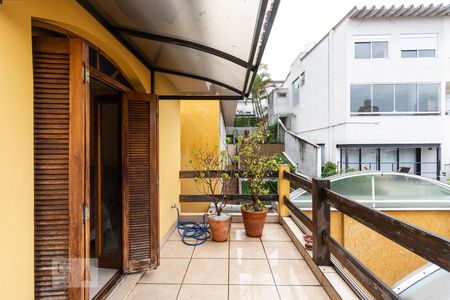 Casa para alugar com 300m², 3 quartos e 3 vagasSuíte 1