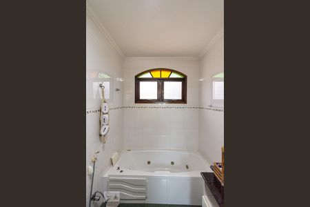 Casa para alugar com 300m², 3 quartos e 3 vagasSuíte 3