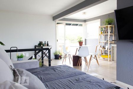 Casa de condomínio à venda com 210m², 3 quartos e 2 vagas Casa de condomínio à venda com 210m², 3 quartos e 2 vagasSala 2