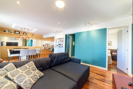 Sala de TV de apartamento à venda com 4 quartos, 135m² em Cerâmica, São Caetano do Sul